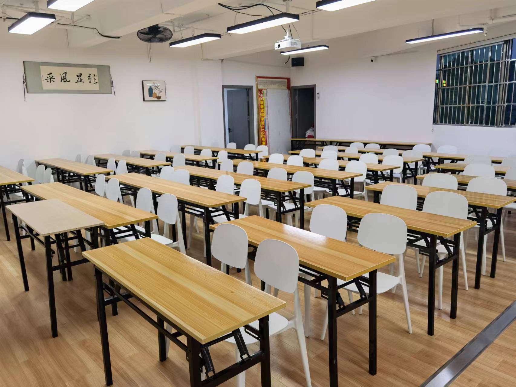 黔西南布依族苗族自治州公务员培训